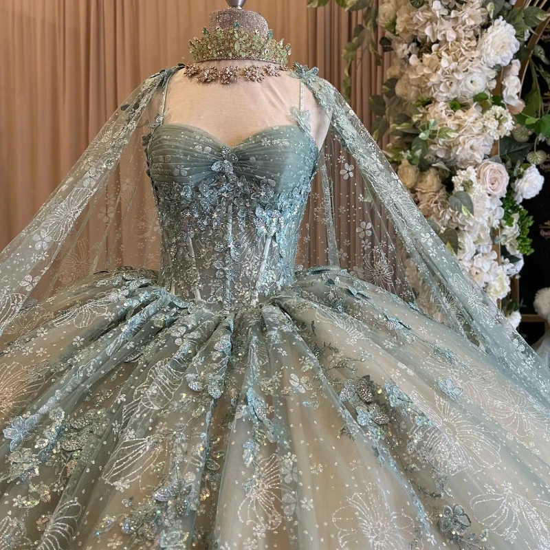 Shiny Quinceanera Dresses With Cape Ball Gown Sweetheart Lace Beading Tulle Lace-Up Backless Party Princess Sweet 16 Dress