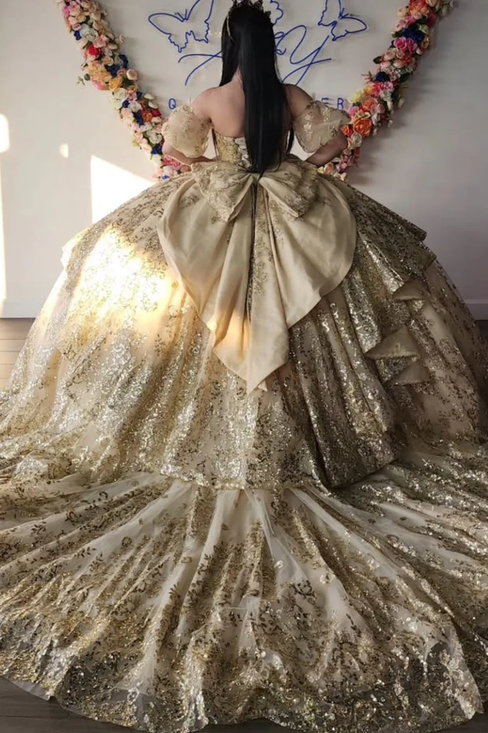 Strapless Short Sleeves Appliques Ruffles Bow Knot Gold Sweet 15 Quinceañera Dress