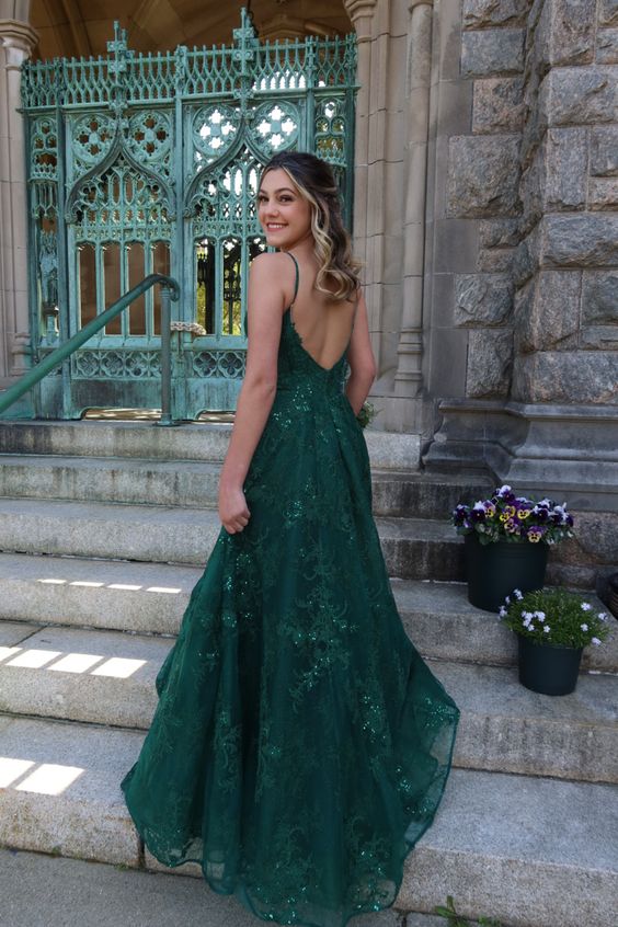 Sparkly Emerald Green Lace Applique Prom Dresses Spaghetti Straps Tulle Glitter Plus Size Party Dress Formal Evening Gown
