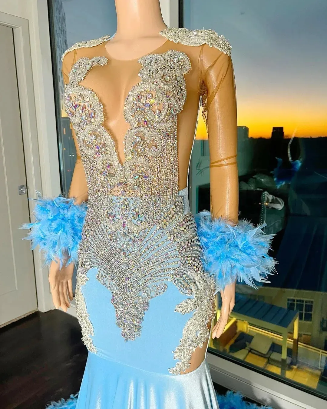 Blue Velvet Mermaid Luxurious Prom Dresses Beaded Crystals Feather Evening Formal Party Second Reception Birthday Party