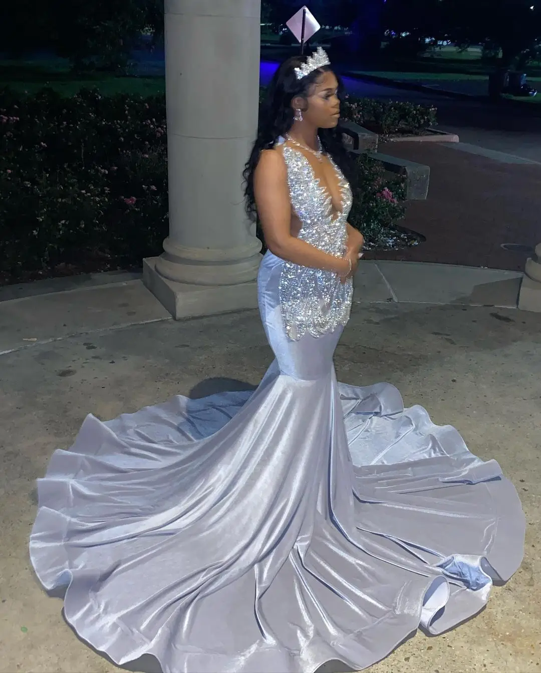 2024 Shinning silver mermaid prom dress with train