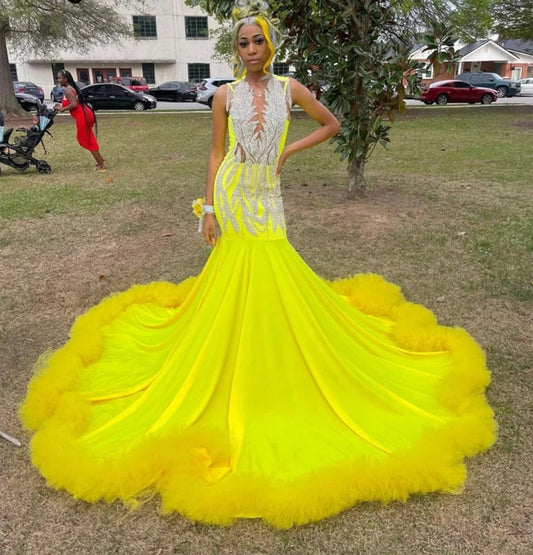 Yellow Velvet Long Prom Dress For Black Girls Beading Crystal Rhinestones Ruffles Birthday Party Evening Gown