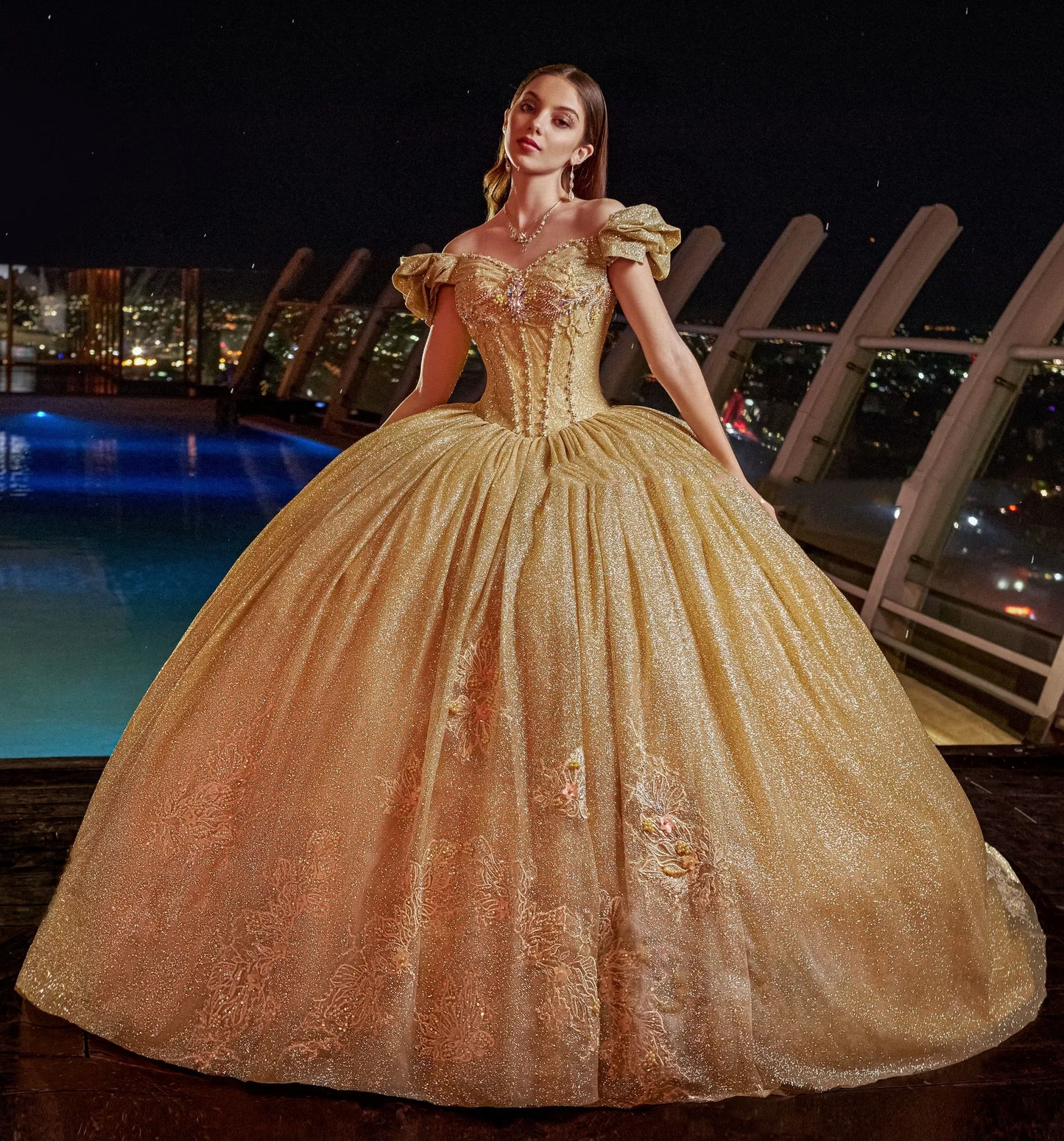 Gold Puffy Quinceanera Dresses Ball Gown Off The Shoulder Sequins Sparkle Pearls Mexican Sweet 16 Dresses 15 Anos