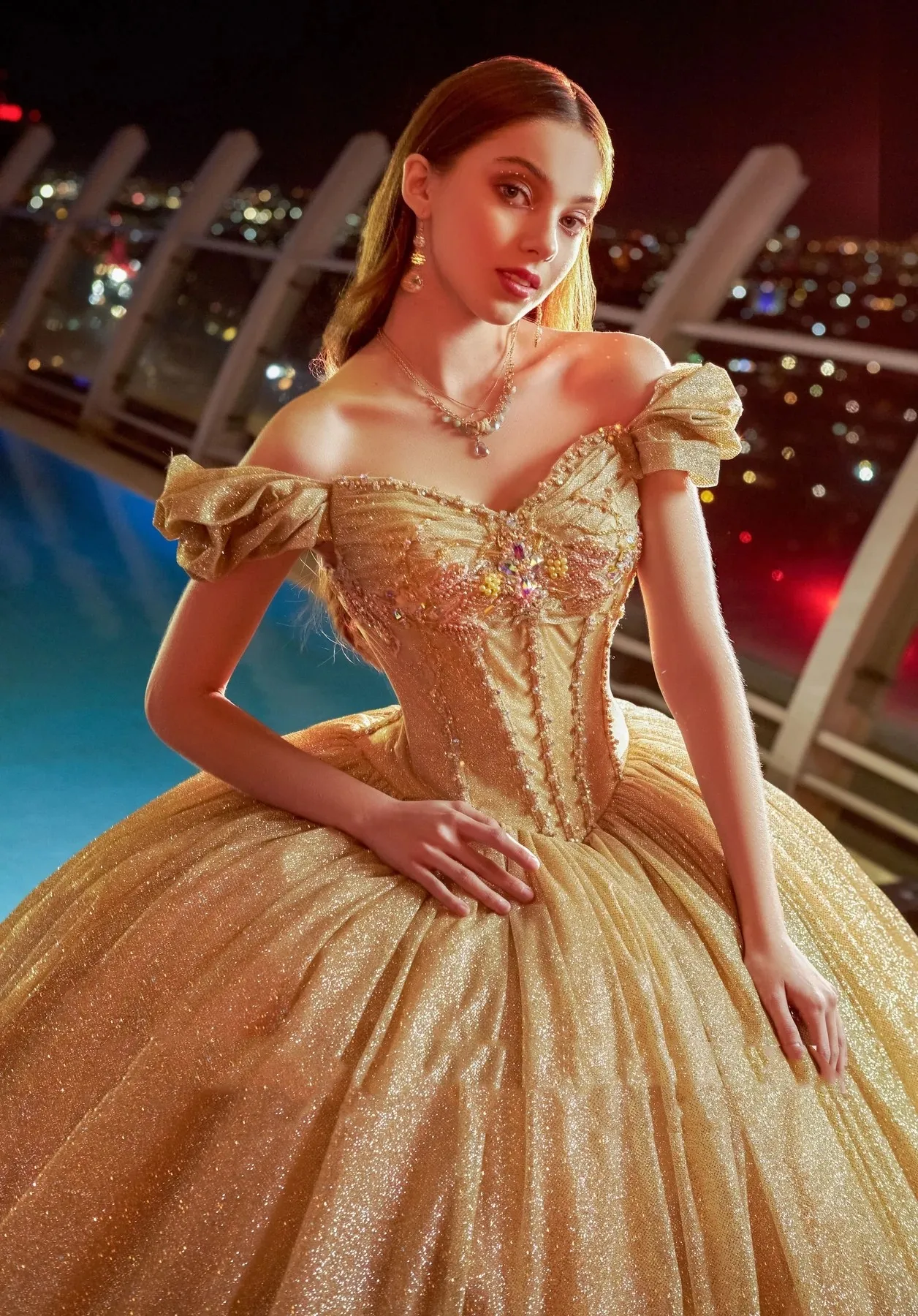 Gold Puffy Quinceanera Dresses Ball Gown Off The Shoulder Sequins Sparkle Pearls Mexican Sweet 16 Dresses 15 Anos