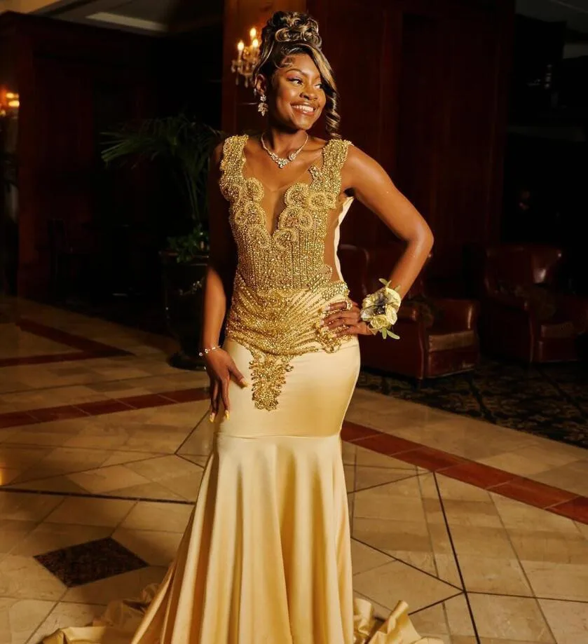 Gold Sparkly Long Prom Ceremony Party Dresses for Black Girl 2024 Luxury Diamond Crystal Evening Gown robes de soiree