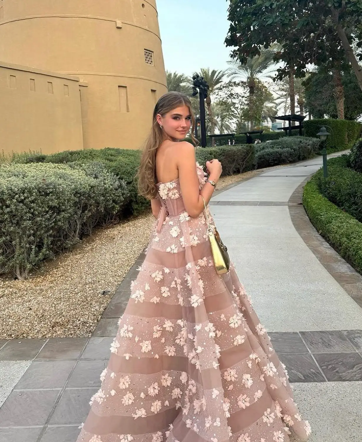 Strapless Light Pink Sequins Flowers Prom Dress A-line Sparkly Evening Dresses Custom Made Floral Gown Ever Pretty Any Color