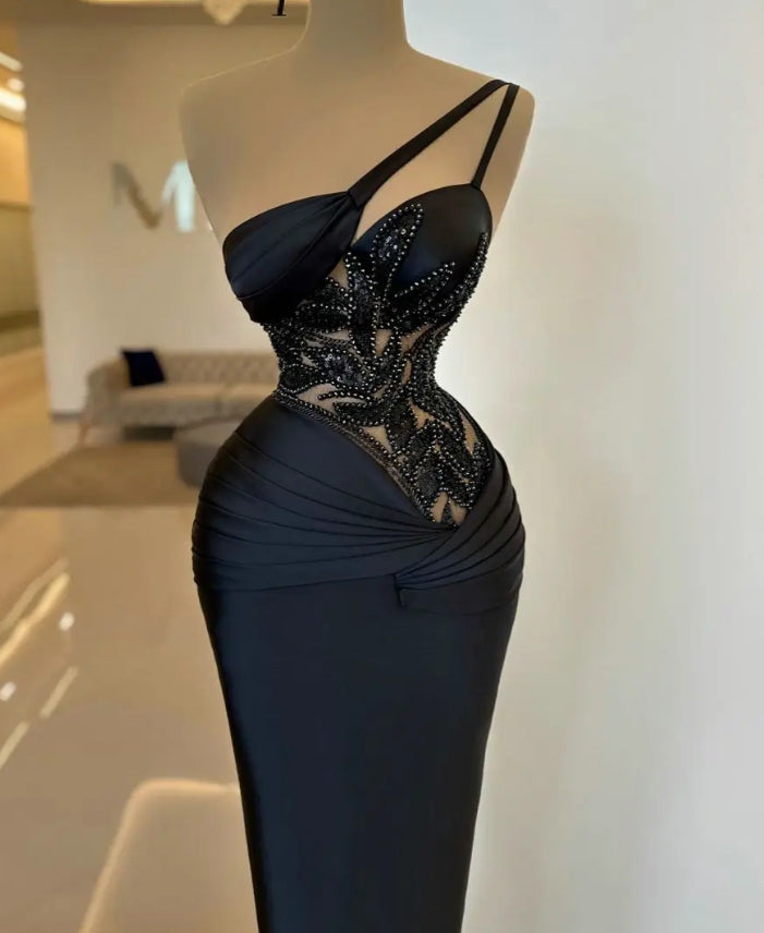 Classy Black One Shoulder Long Evening Dresses Sleeveless Sequins Leafs Bodice Folded Satin Straight Fitted Elegant Party Gowns