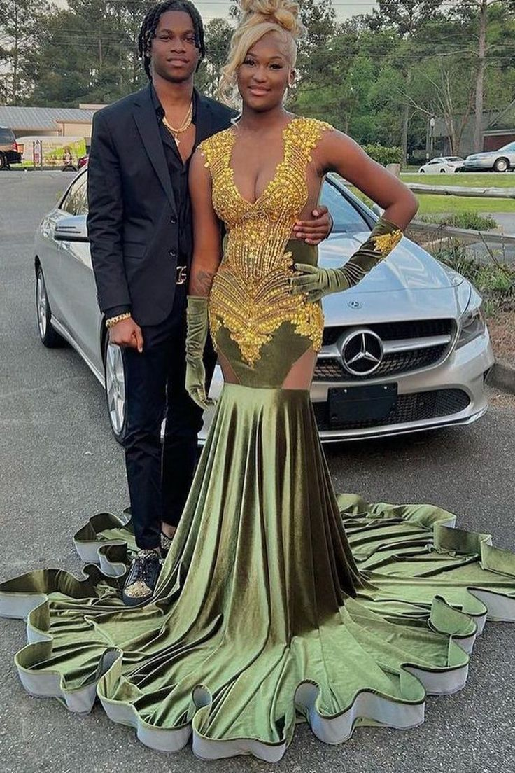 Luxurous Mermaid Deep V Neck Dark Green Velvet Prom Dresses