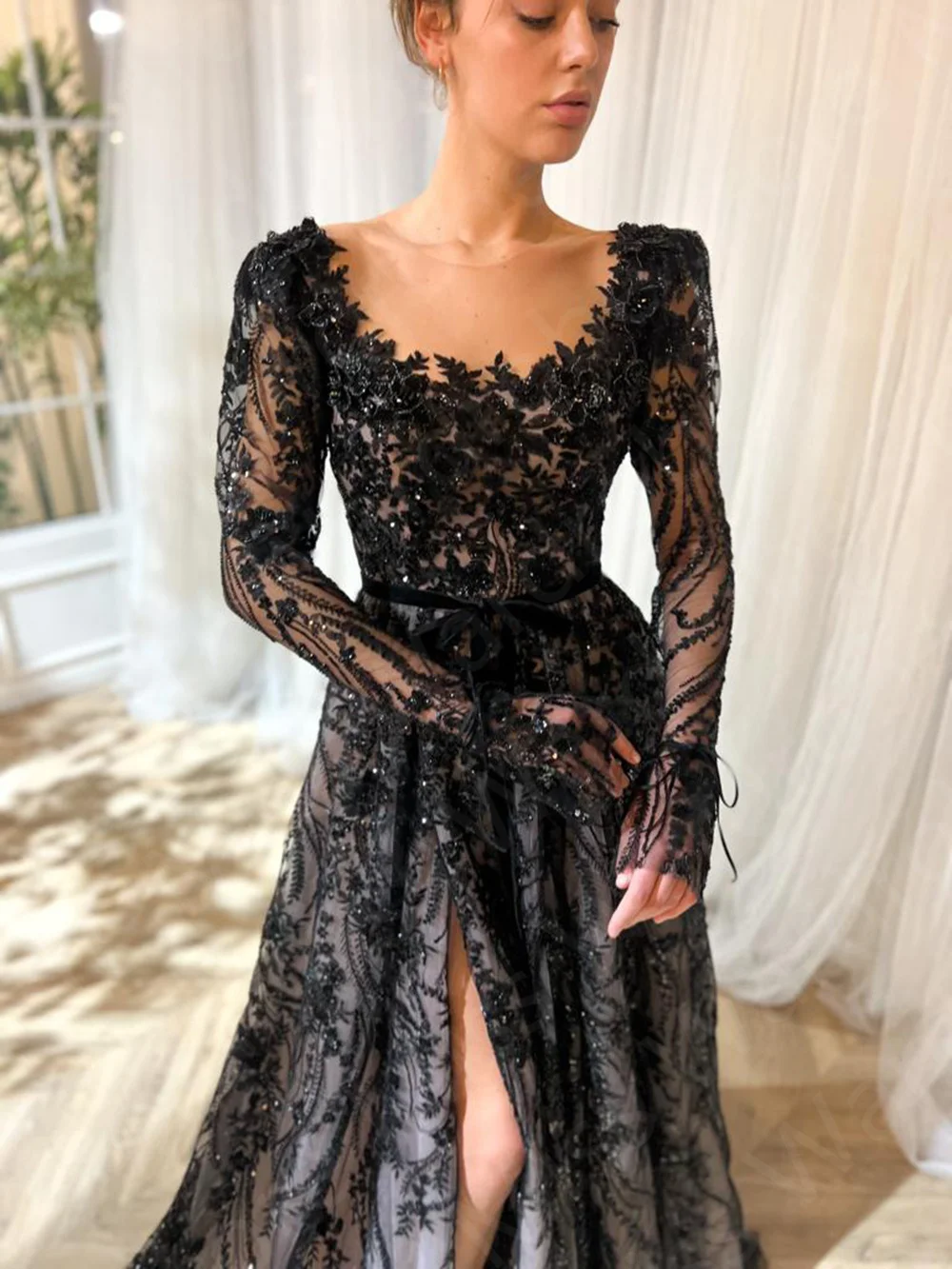 Sevintage Black Embroidery Lace Beadings Crystal Prom Dresses Side Split A-Line Long Sleeves Wedding Party Gowns Evening Dress