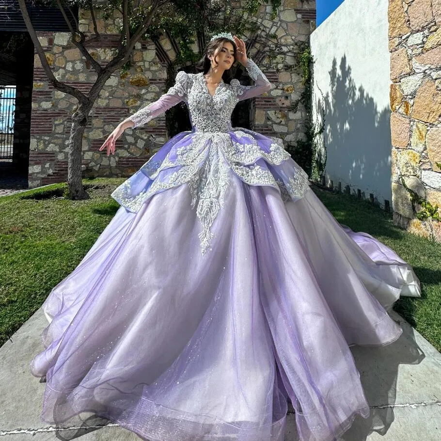 Lilac Lavender Prinncess Quinceanera Dresses Long Sleeve Gillter Applique Lace Peplum vestidos de 15 años quinceañeras 2024 lujo