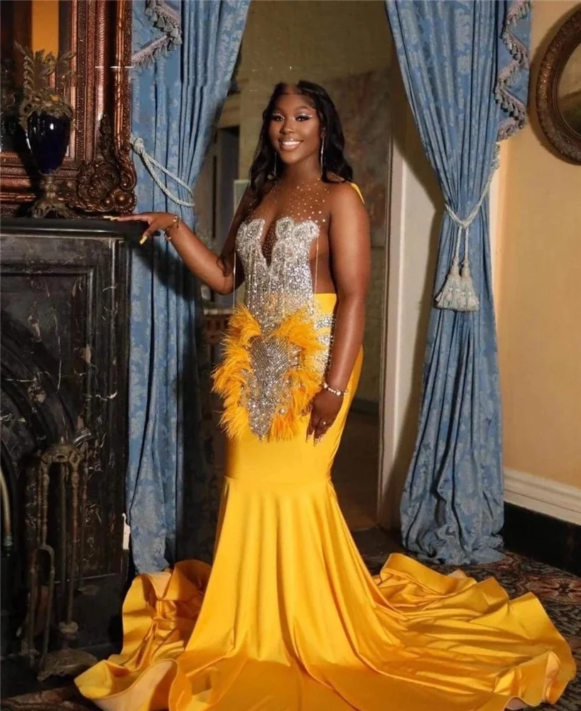 Yellow O Neck Long Prom Dress 2024 Beaded Crystal Birthday Party Dresses Tassel Evening Gowns Feathers Formal Gown Robe De Bal