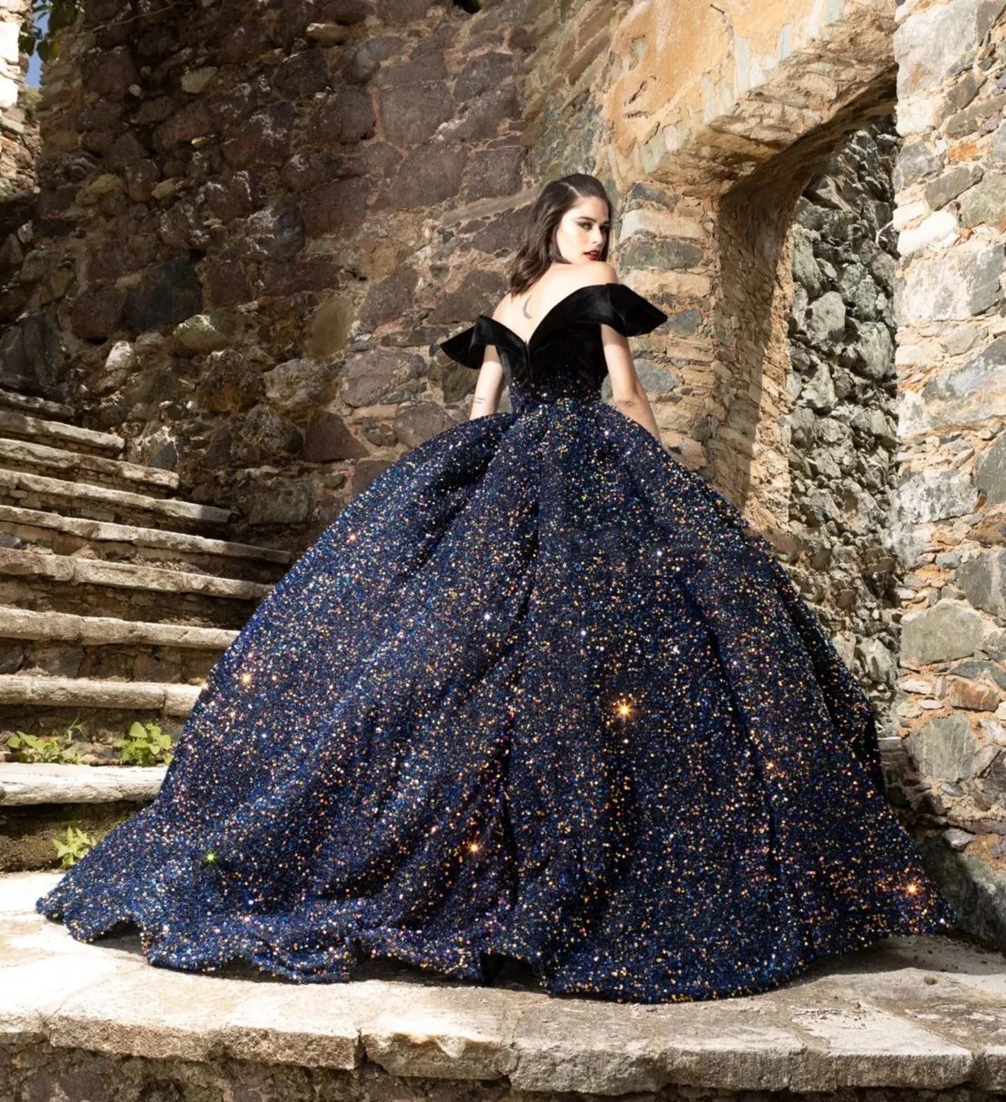 Black Mexican Quinceanera Dresses Ball Gown Off The Shoulder Sparkly Puffy Sweet 16 Dresses 15 Años