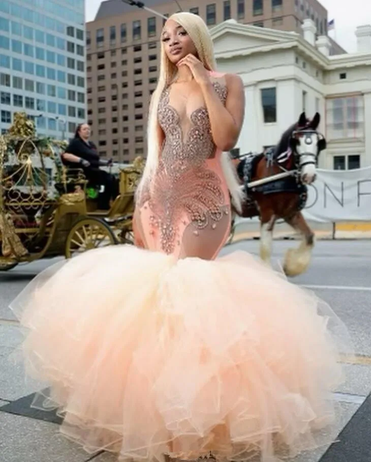 Champgne Blush Sparkly Prom Formal Gala Dresses for Black Girl Luxury Diamond Ruffles Skirt Evening Birthday Dress Sheer