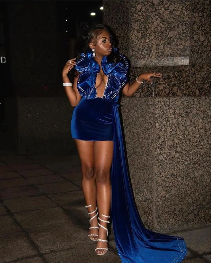 King Blue Short Prom Homecoming Dress with Train Ruffles Shoulder Black Girl Birthday Gown vestidos de graduación