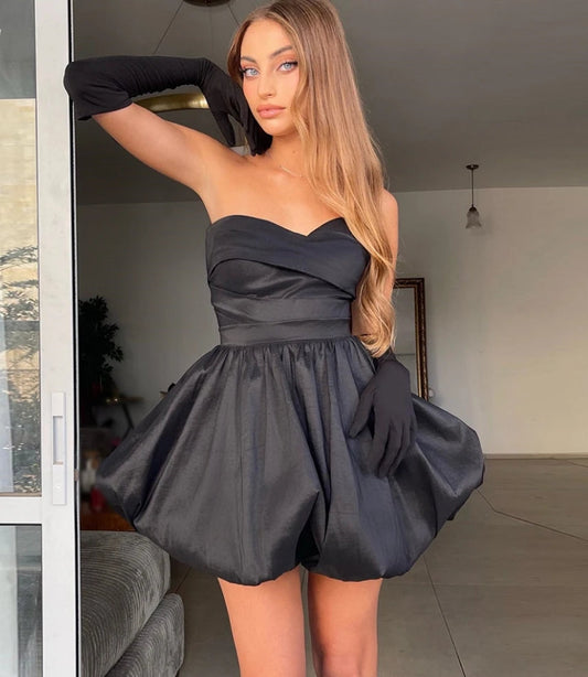 A-line Short Black Homecoming Dress Sweetheart Pleat Satin Prom Gown Formal Occasion Evening Party Dress Vestidos De Festa