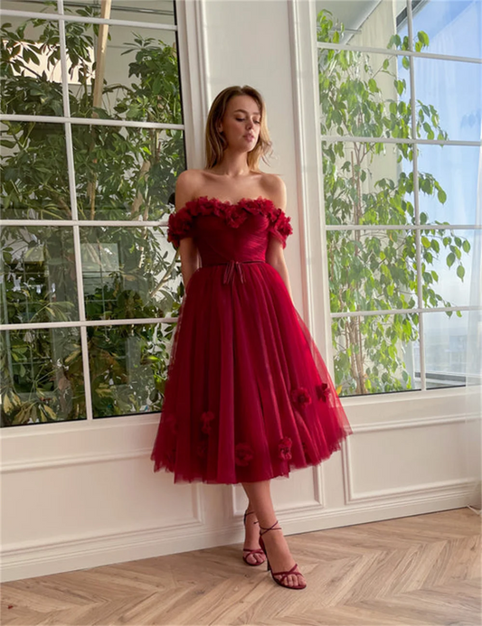 Fancy A-Line Cocktail Dresses for Women Floral Appliques Homecoming Dresses Elegant Off Shoulder Tea Length Tulle with Slit 2024