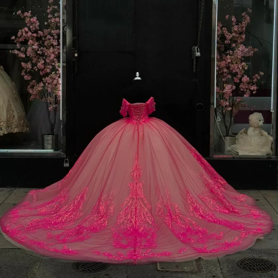 Fuchsia Pink Sparkly Princess Quinceanera Dresses Off Shoulder Gillter Applique Floral Corset vestido de 15 quinceañera 2024