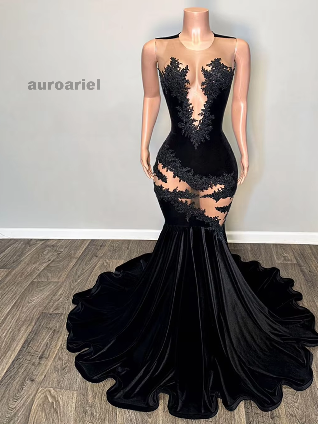 Black Velvet Mermaid Evening Gowns