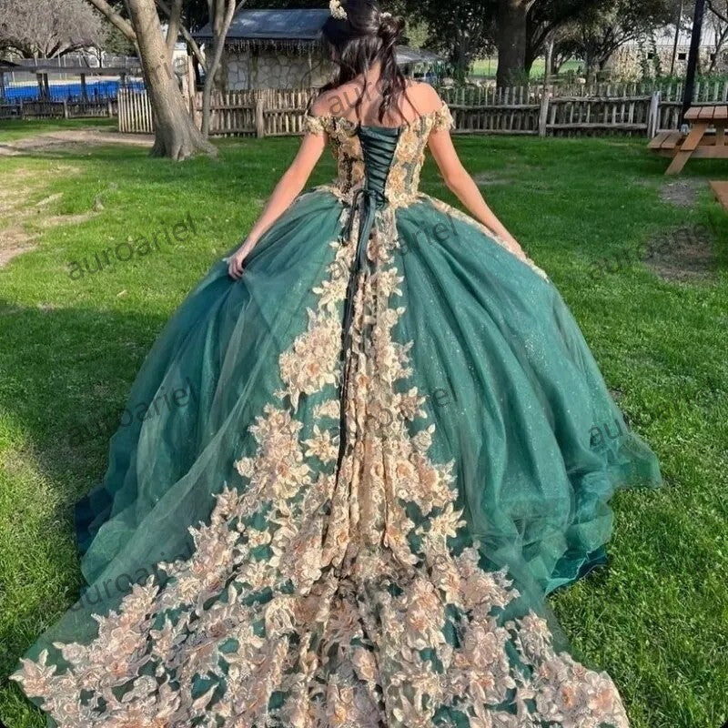 Green Quinceanera Dress Ball Gown Gold Lace Applique Mexican Sweet 16 Years