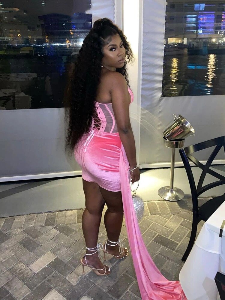 Sexy Baby Pink Short Prom Dresses Crysatl Beads Deep V Neck Exposed Boning Mini Length Cocktail Black Girls Maxi Party Gowns