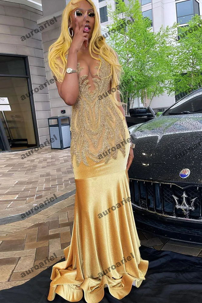 Sparkly Mermaid Prom Dresses For Black Girl Crystal Sleeveless Brush Train Evening Patry Dress Satin Formal Robe de soirée