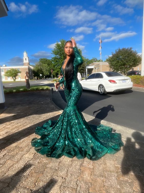 green prom mermaid dress