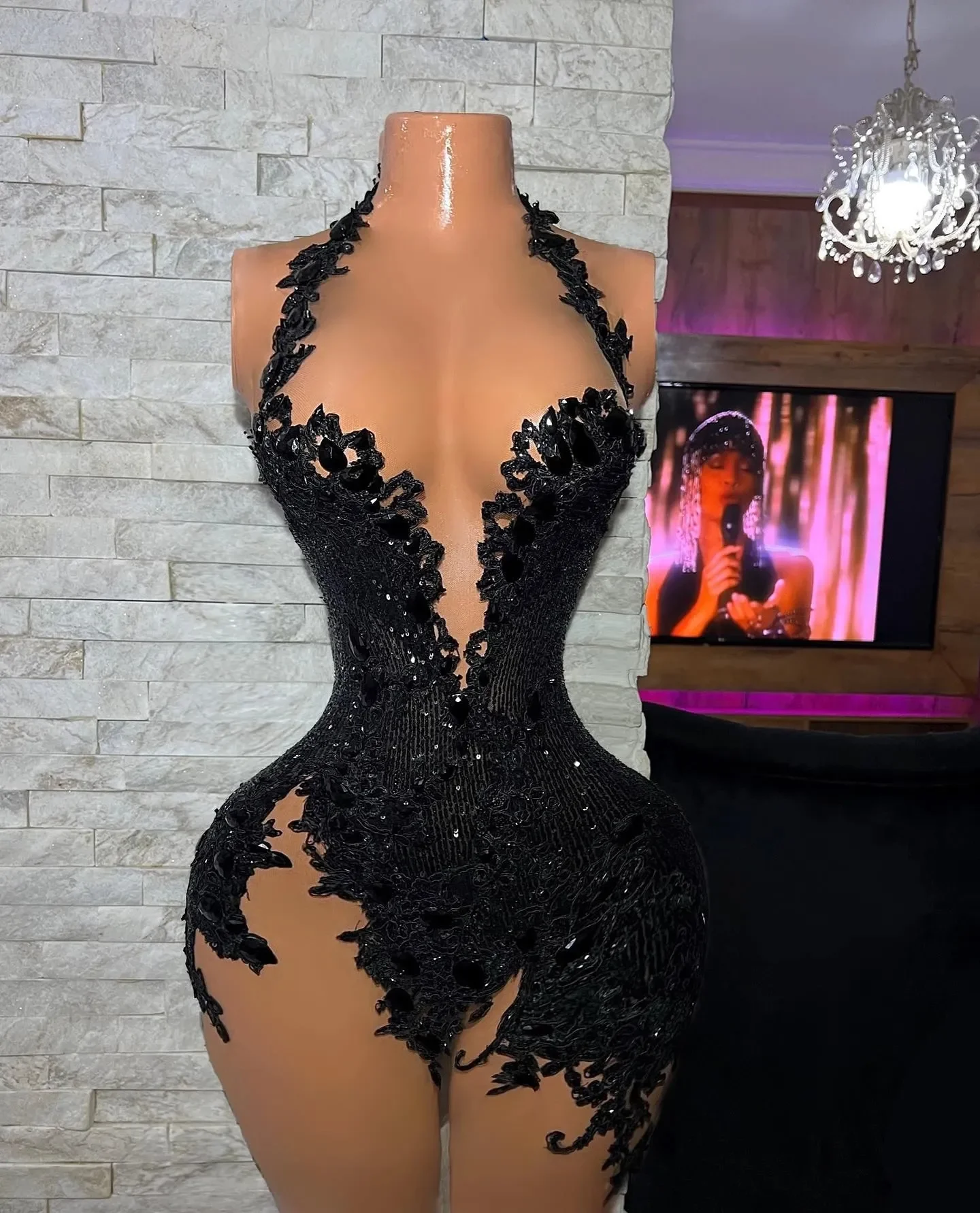 Black Short Prom Dresses For African Women Sexy V-neck Applique Lace Party Gowns Sleeveless