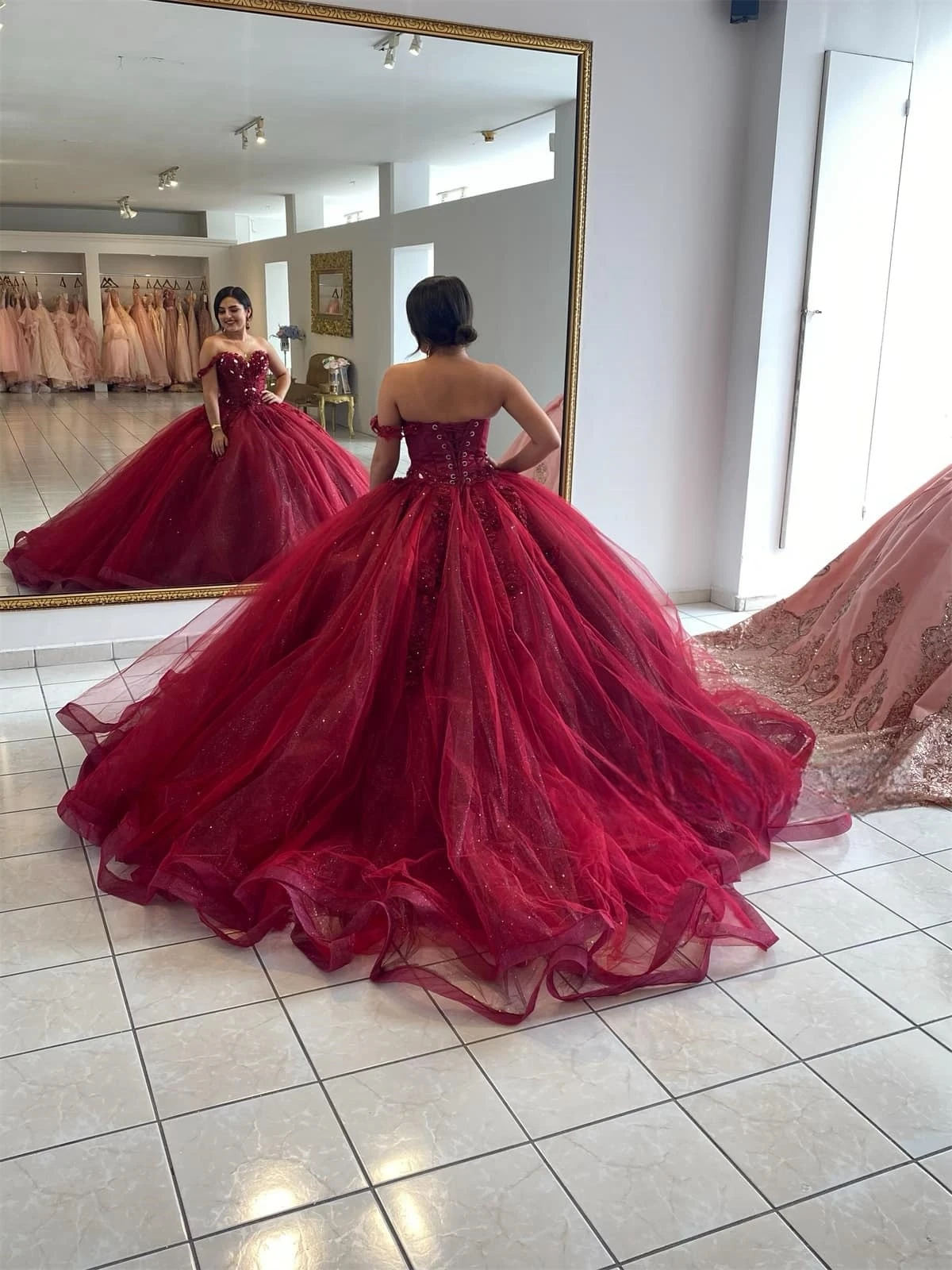 Burgundy Princess Quinceanera Dresses Ball Gown Sweetheart Tulle Appliques Sweet 16 Dresses 15 Años Custom