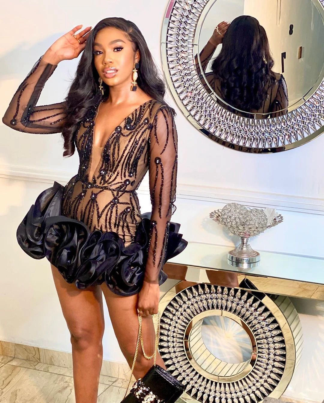 Sexy Black Short Cocktail Dresses Long Sleeves Beaded Custom Made Aso Ebi Ruffles Glitter Short Prom Dress Mini Length