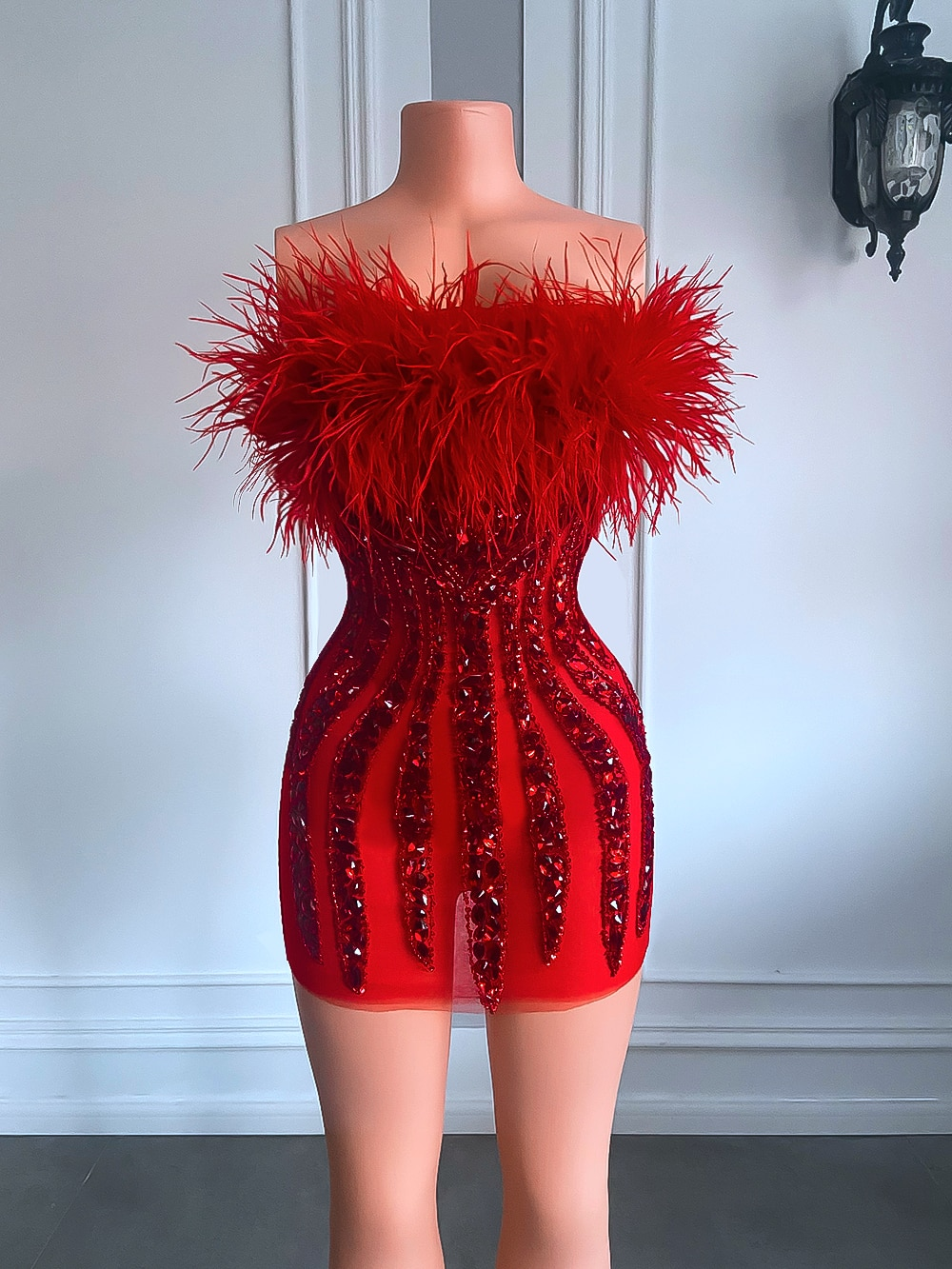 Sexy See Through Handmade Beaded Women Cocktail Gowns Red Feather Black Girls Mini Birthday Party Short Prom Dresses