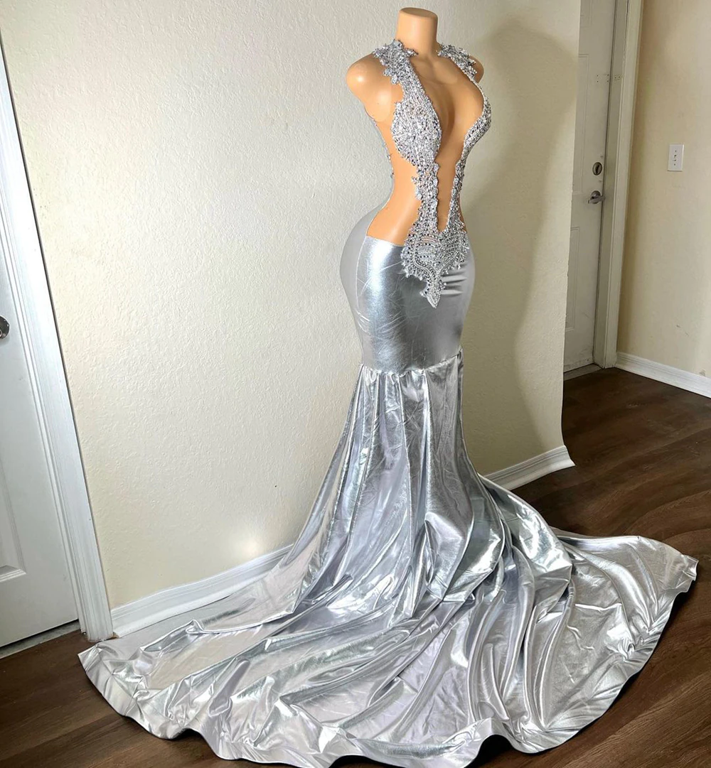 Sparkly Long Prom Dresses Fitted Sexy Mermaid Style Sheer Mesh Luxury Beaded Silver Leather Black Girl Prom Formal Gowns