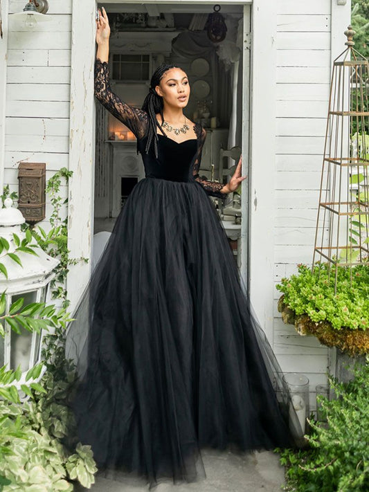 Black Velvet A Line Wedding Dresses With Long Sleeves Sexy Backless Sweep Train Bridal Party Gowns