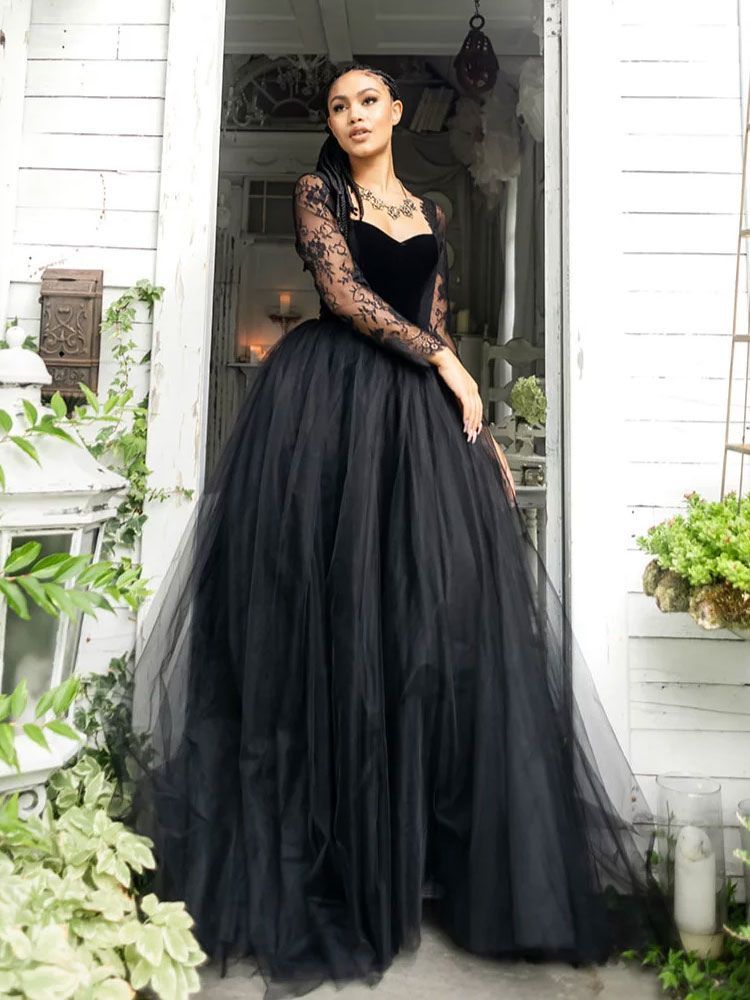 Black Velvet A Line Wedding Dresses With Long Sleeves Sexy Backless Sweep Train Bridal Party Gowns